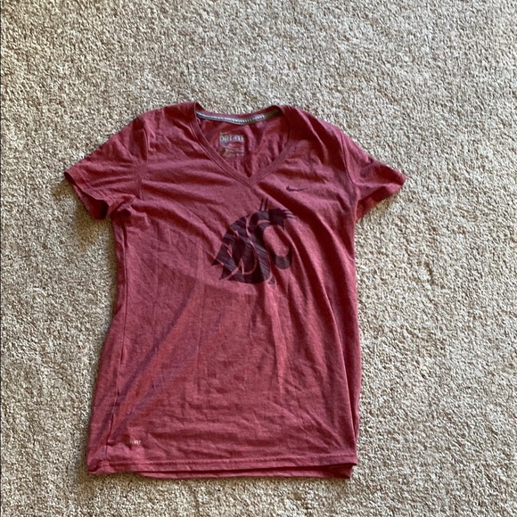 NWOT WSU Nike Red Fitted Short Sleeve T-Shirt - Picture 1 of 3